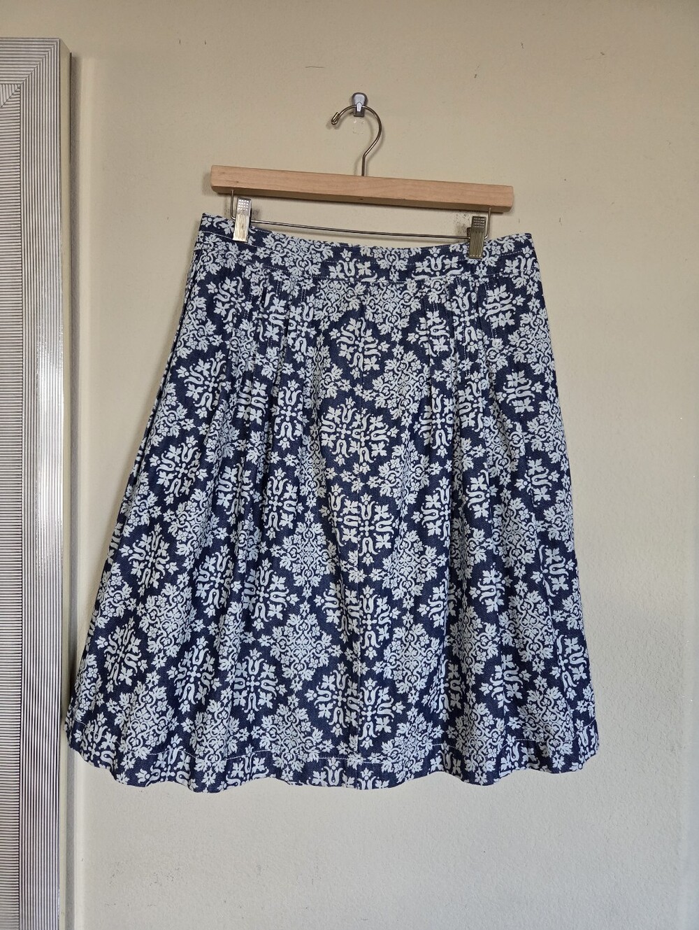 Christopher & Banks Navy and White Damask Printed A-Line Skirt Pleated